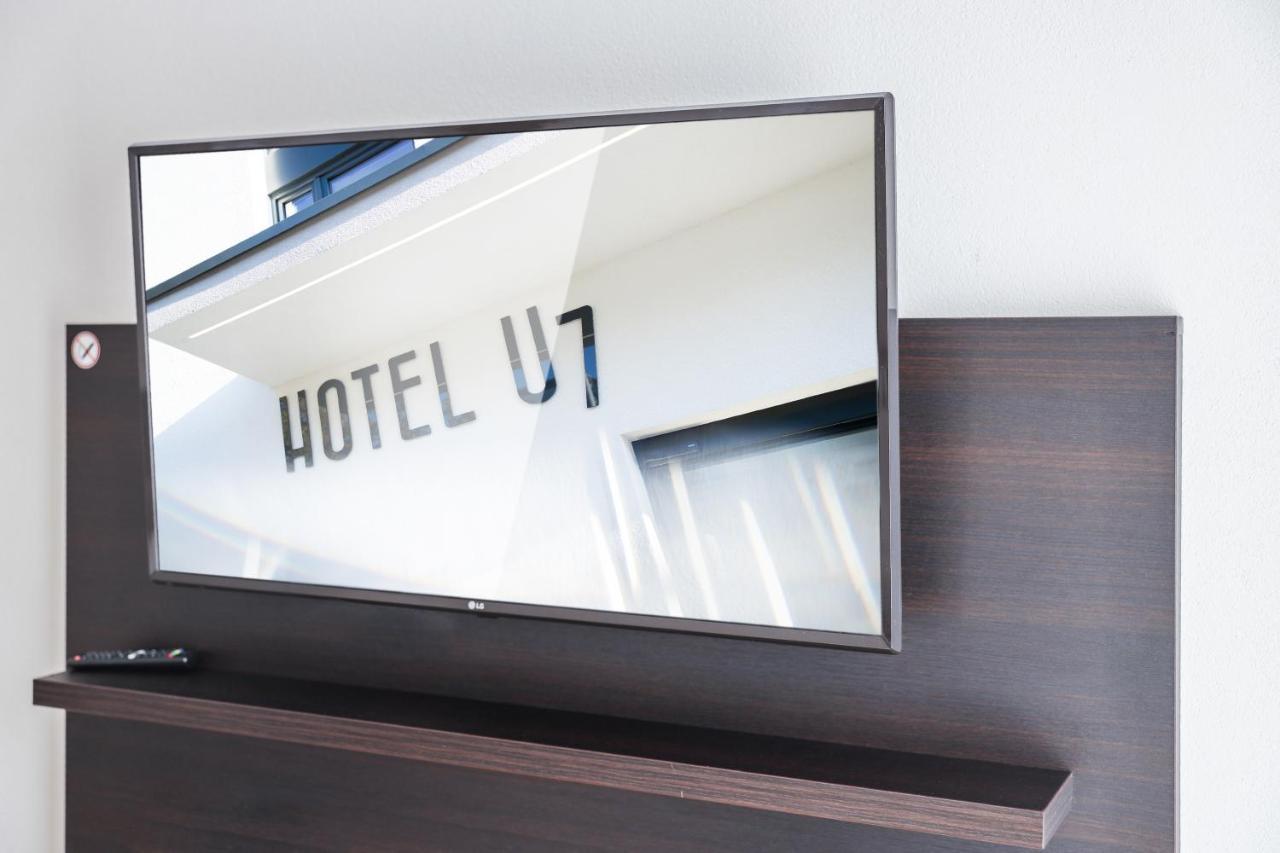 Hotel U7 Metzingen  Ngoại thất bức ảnh